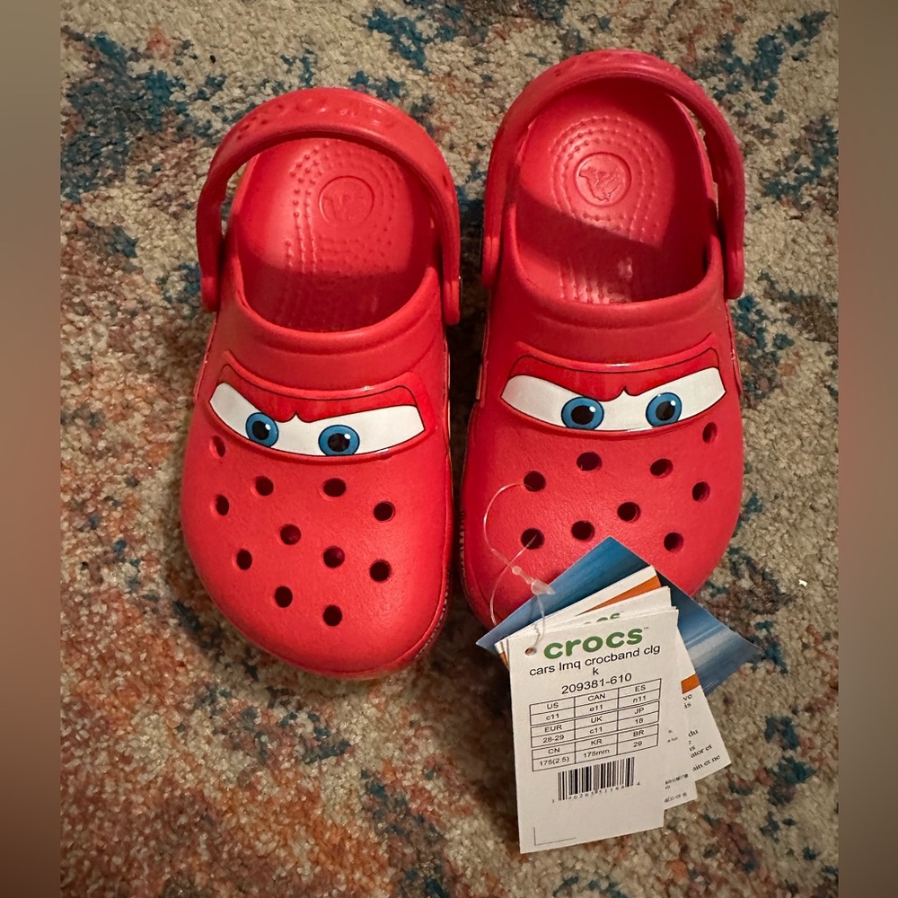NWT Crocs Lightening McQueen Cars red racecar